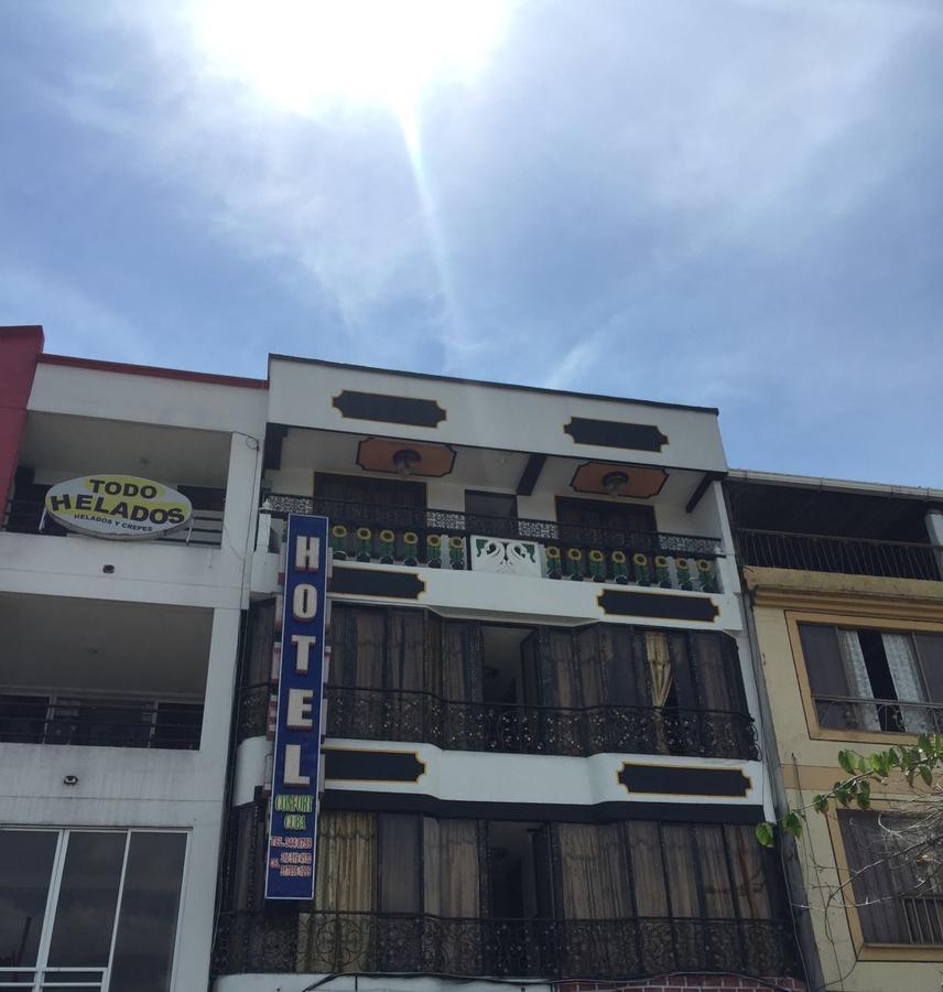 Hotel Confort Cuba Pereira Exteriör bild
